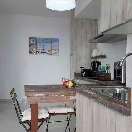 White Residence1 - Cirasola Home, Very Nice