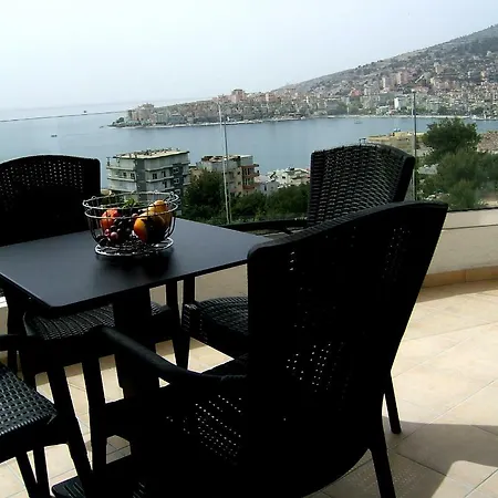 Apartment White Residence1 - Cirasola Home, Very Nice