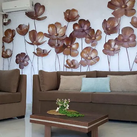 White Residence1 - Cirasola Home, Very Nice Apartment *