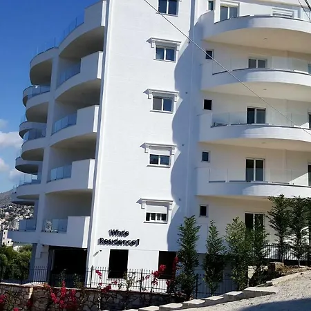 White Residence1 - Cirasola Home, Very Nice Apartment